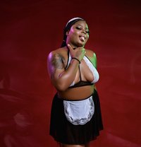 Glory - escort in Cotonou