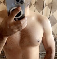 Glory Hole Sucker - Male escort in Al Manama