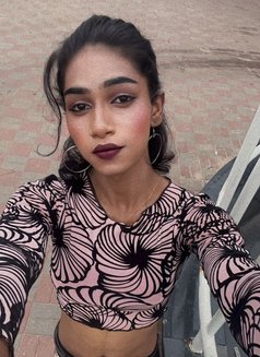 Glory - Transsexual escort in Bangalore Photo 2 of 3