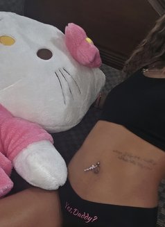 Glory - escort in Bangkok Photo 6 of 9