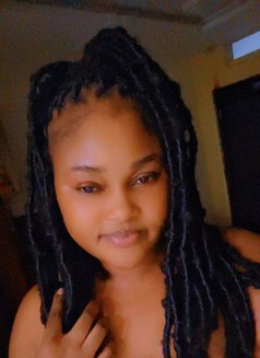 Glory melon boobs girl new arrival - puta in Hyderabad Photo 4 of 4