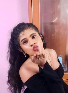 Glowery - Acompañantes transexual in Chennai Photo 5 of 6