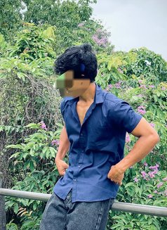Glox - Acompañantes masculino in Gurgaon Photo 4 of 4