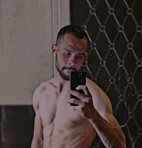 Go Go - Male escort in Cairo