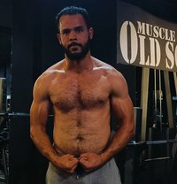 Go Go - Male escort in Cairo