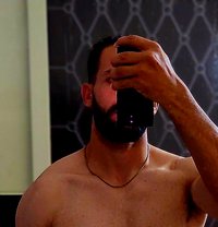Go Go - Acompañantes masculino in Cairo