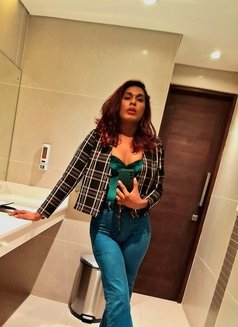 GODDESS AMELIA( Best cam session ) - Transsexual escort in Colombo Photo 25 of 28
