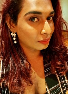 GODDESS AMELIA( Best cam session ) - Transsexual escort in Colombo Photo 26 of 28