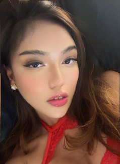 Goddess Ava - Acompañantes transexual in Singapore Photo 1 of 24