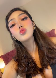 Goddess Ava - Acompañantes transexual in Singapore Photo 9 of 24