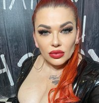 Goddess Carly - dominatrix in Vienna