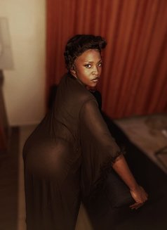 Goddess Don - Dominadora in Nairobi Photo 7 of 7