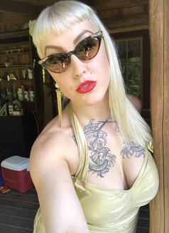 Goddess Emily - dominatrix in Tel Aviv Photo 9 of 18