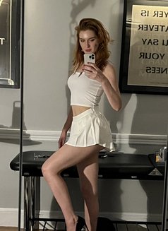 Goddess Freya - dominatrix in Vancouver Photo 7 of 8