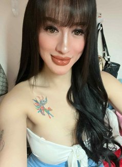 Goddess izzy - Acompañantes transexual in Hong Kong Photo 17 of 24