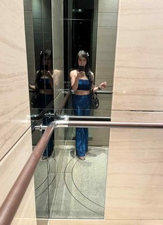 Goddess izzy - Acompañantes transexual in Hong Kong Photo 21 of 24
