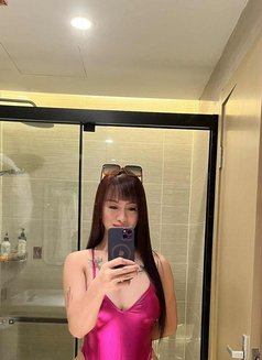 Goddess izzy - Acompañantes transexual in Hong Kong Photo 26 of 26