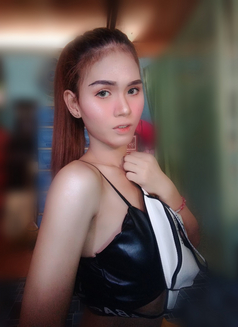 Goddess Maxenelove11 - Transsexual escort in Makati City Photo 6 of 7