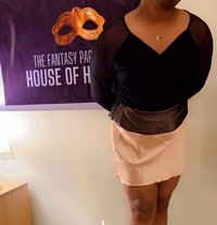 Goddess Maya - Transsexual escort in New Delhi