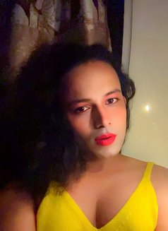 Goddess Maya - Dominadora transexual in Indore Photo 2 of 15