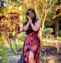 Goddess Mia Honey - puta in Doha