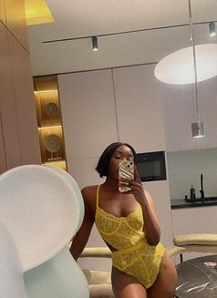 Goddess Naomi 🦋 - escort in Bali Photo 2 of 2