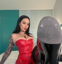Goddess Nikita - dominatrix in Thessaloniki