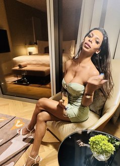 GODDESS OF MEN - NO LOW BUDGET CLIENTS - Transsexual escort in Colombo Photo 29 of 30