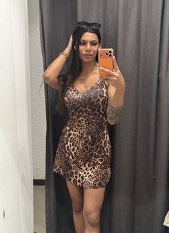 GODDESS OF MEN - XXL Thick Tool - Acompañantes transexual in Colombo Photo 29 of 30
