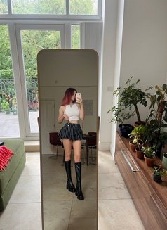 Goddess Silvia - escort in Brussels Photo 5 of 6