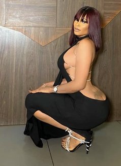 Goddess Tiana (A New Alpha Queen) - puta in Abu Dhabi Photo 6 of 7