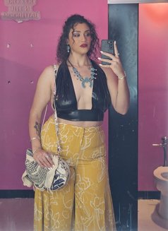 Goddessashleymimi22 - dominatrix in İstanbul Photo 3 of 6