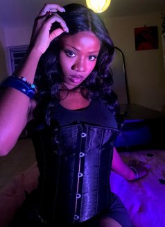Goddesslilith - dominatrix in Nairobi Photo 6 of 6