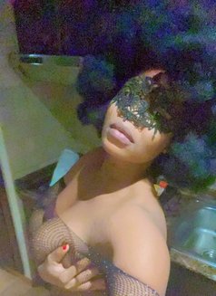 Goddessqueenblac - masseuse in Dubai Photo 4 of 4