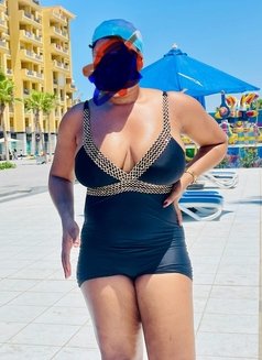 Goddessqueenblac - Dominadora in Dubai Photo 4 of 4