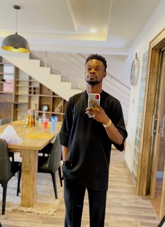 Godwin Brytez17 - Acompañantes masculino in Abuja Photo 5 of 6