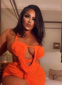 Gold 66 - escort in Dubai Photo 4 of 6