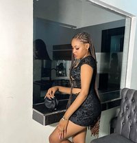 Gold anal sex available - escort in Riyadh Photo 2 of 5