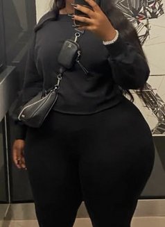 Gold - Male escort in Ikeja Photo 1 of 2