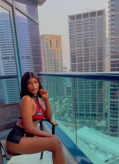 Juicy Gold New - escort in Dubai Photo 5 of 9