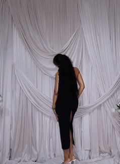 Gold - puta in Dubai Photo 6 of 7