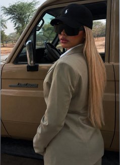 Gold Obsession - escort in Dubai Photo 3 of 12