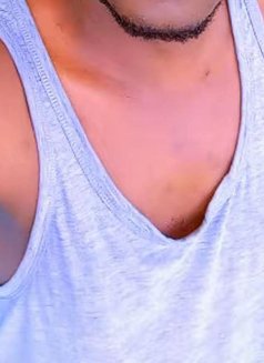 Golden Hands Ke - Male escort in Nairobi Photo 3 of 6