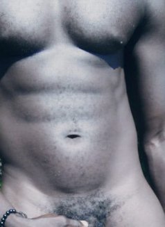 Golden Hands Ke - Male escort in Nairobi Photo 6 of 6