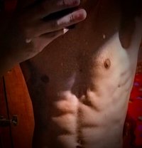 Golden - masseur in Beirut