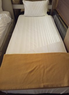 Golden - masseur in Beirut Photo 6 of 6