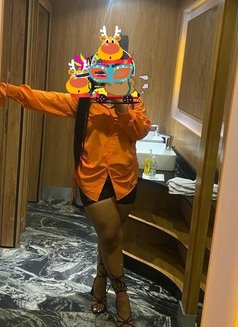 Goldenbarbie - escort in Abuja Photo 1 of 3