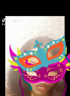 Goldenbarbie - escort in Abuja Photo 3 of 3