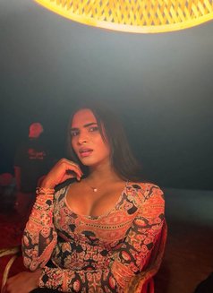 Goldy - Transsexual escort in Candolim, Goa Photo 5 of 9