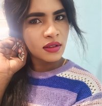 Goldy - Transsexual escort in Hyderabad